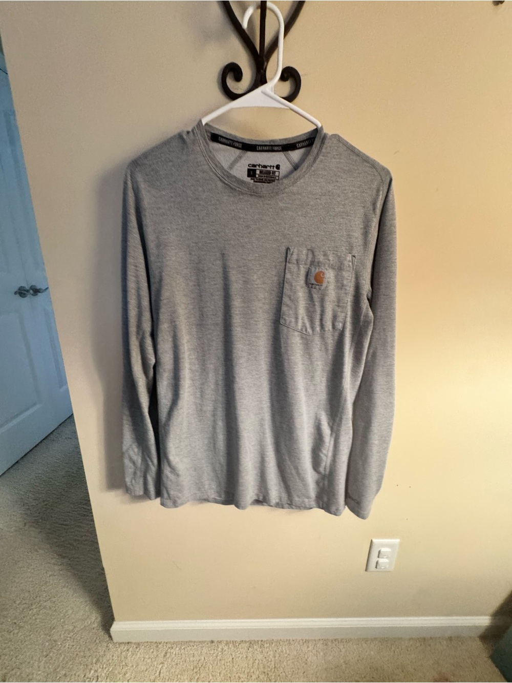 Carhartt Force Long Sleeve Pocket T-Shirt Gray Relaxed Fit Size Small S TK4617